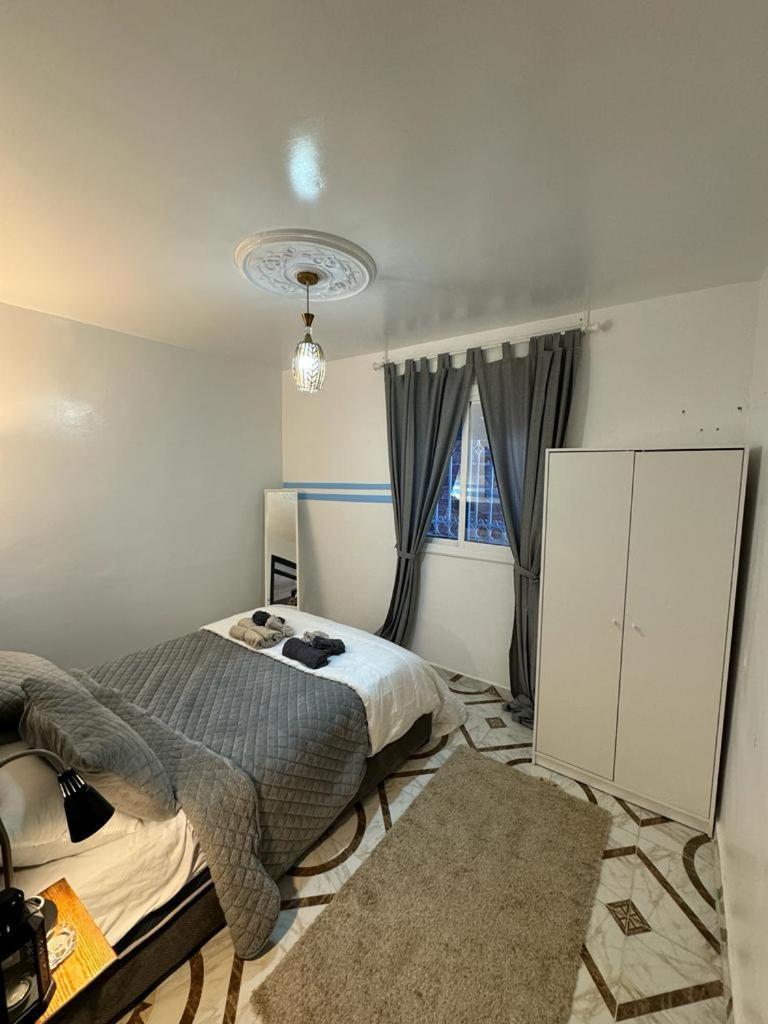 Dar Saphire Apartment เชฟชาอูน ภายนอก รูปภาพ